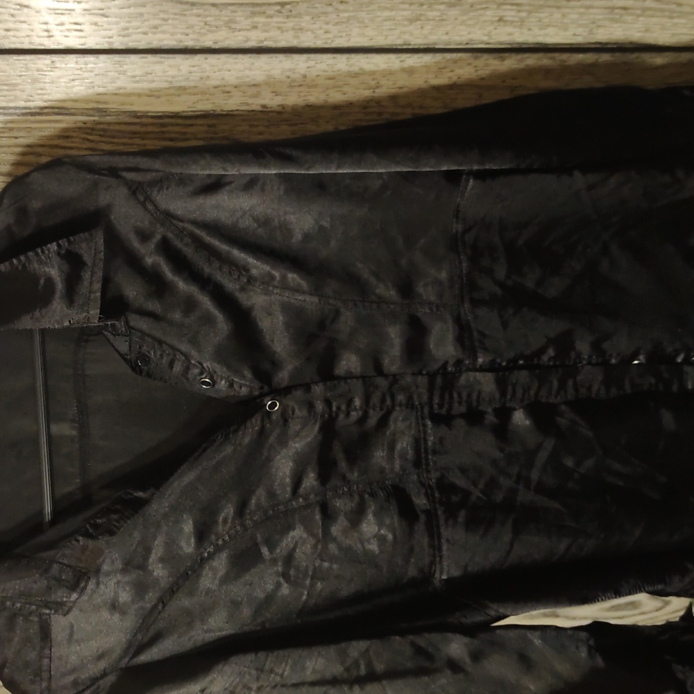Silk like black shirt dress